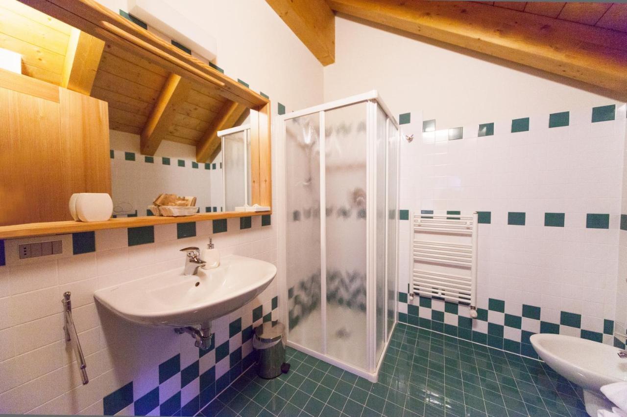 Lumen Hotel Falcade Szoba fotó